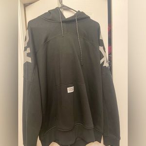 New never worn zoo York hoodie